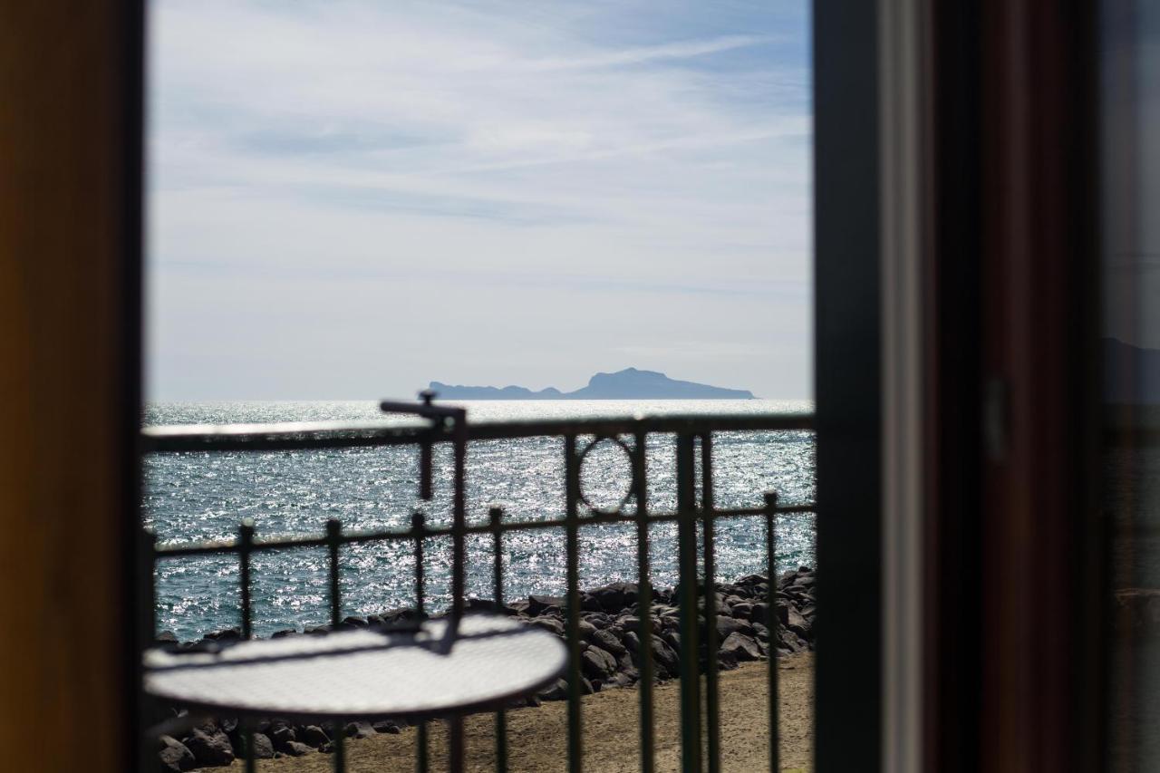 Villa Il Richiamo Del Mare Neapel Exterior foto