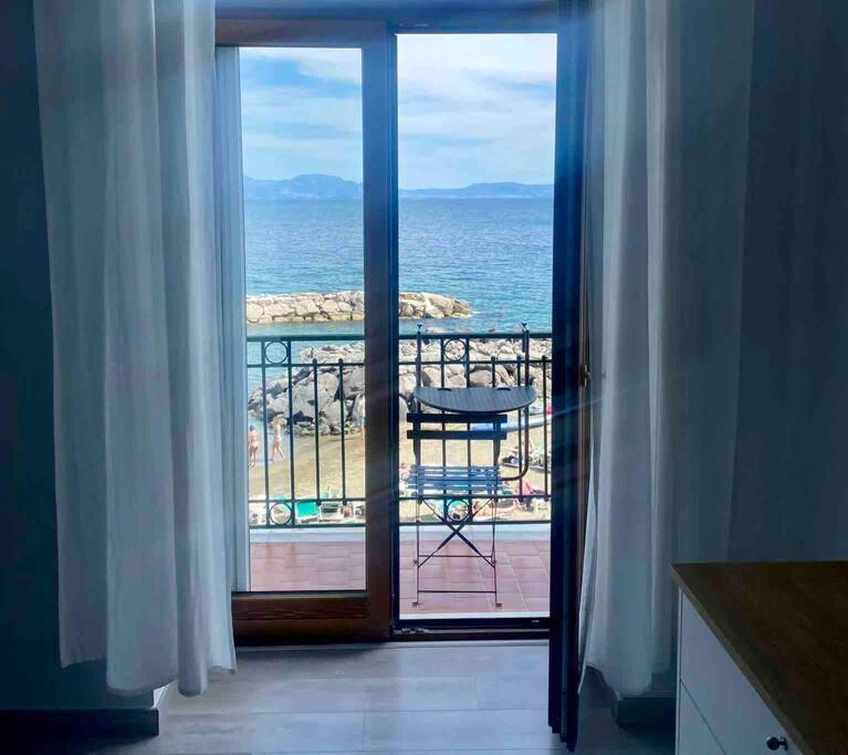 Villa Il Richiamo Del Mare Neapel Exterior foto